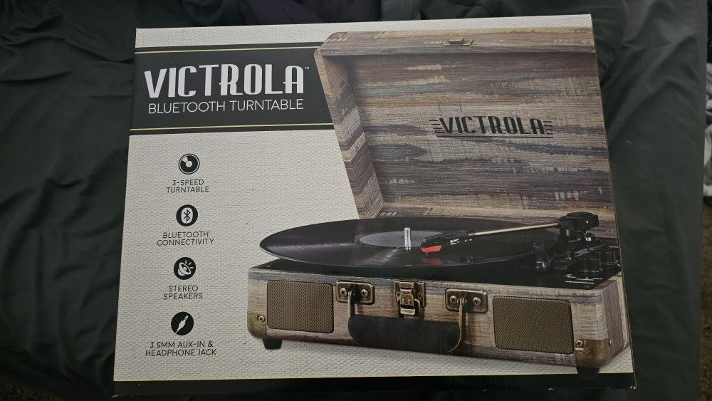 Unopened Portable Bluetooth Turntable