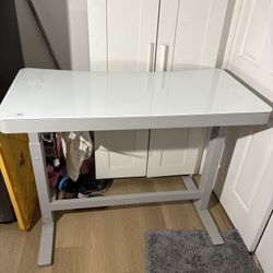 adjustable desk