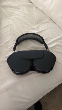 Apple AirPods Max 2nd Gen