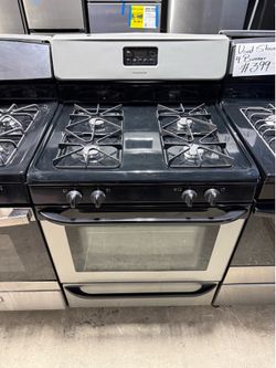 Frigidaire 4 burner range stove