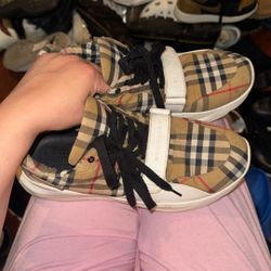 Burberry Shoes
