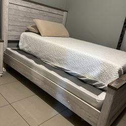 Queen Beds