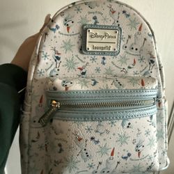 Olaf Loungefly