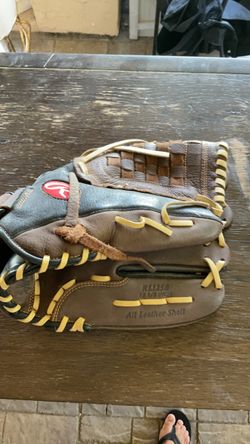 Baseball glove