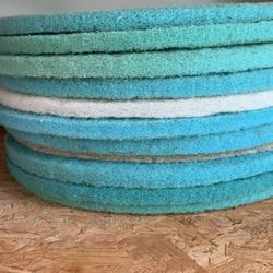 24” White And Blue Buffing Scrubbing Floor Pad