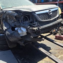 2006 Mazda Tribute For Parts 2.3 Engine Size