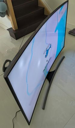 Samsung 65" Curved Smart TV