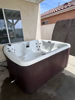 Jacuzzi