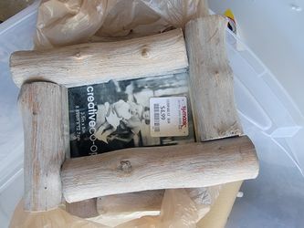 16 Wooden Frames