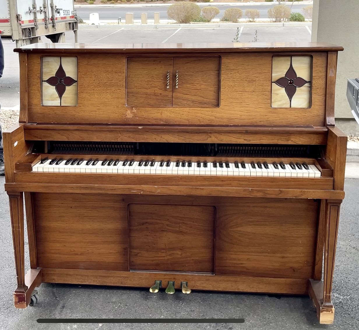 Universal Player Piano Model P-1 - free