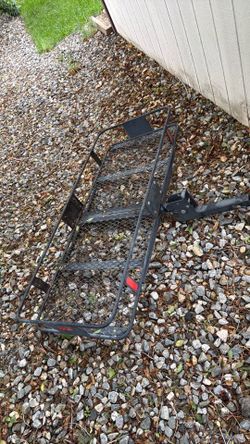 Cargo hitch in good condition