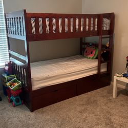 Bunk Beds With Mattress 