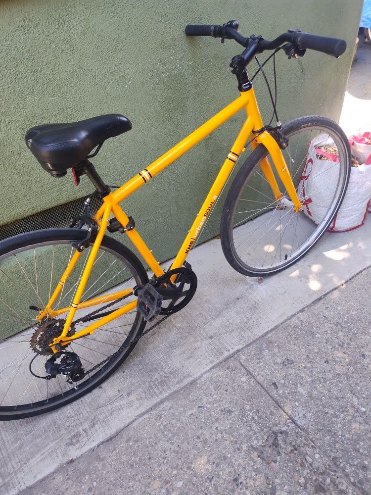 KHS URBAN SOUL 8  MEDIUM  ALUMINIUM HYBRID 8 SPD BIKE 