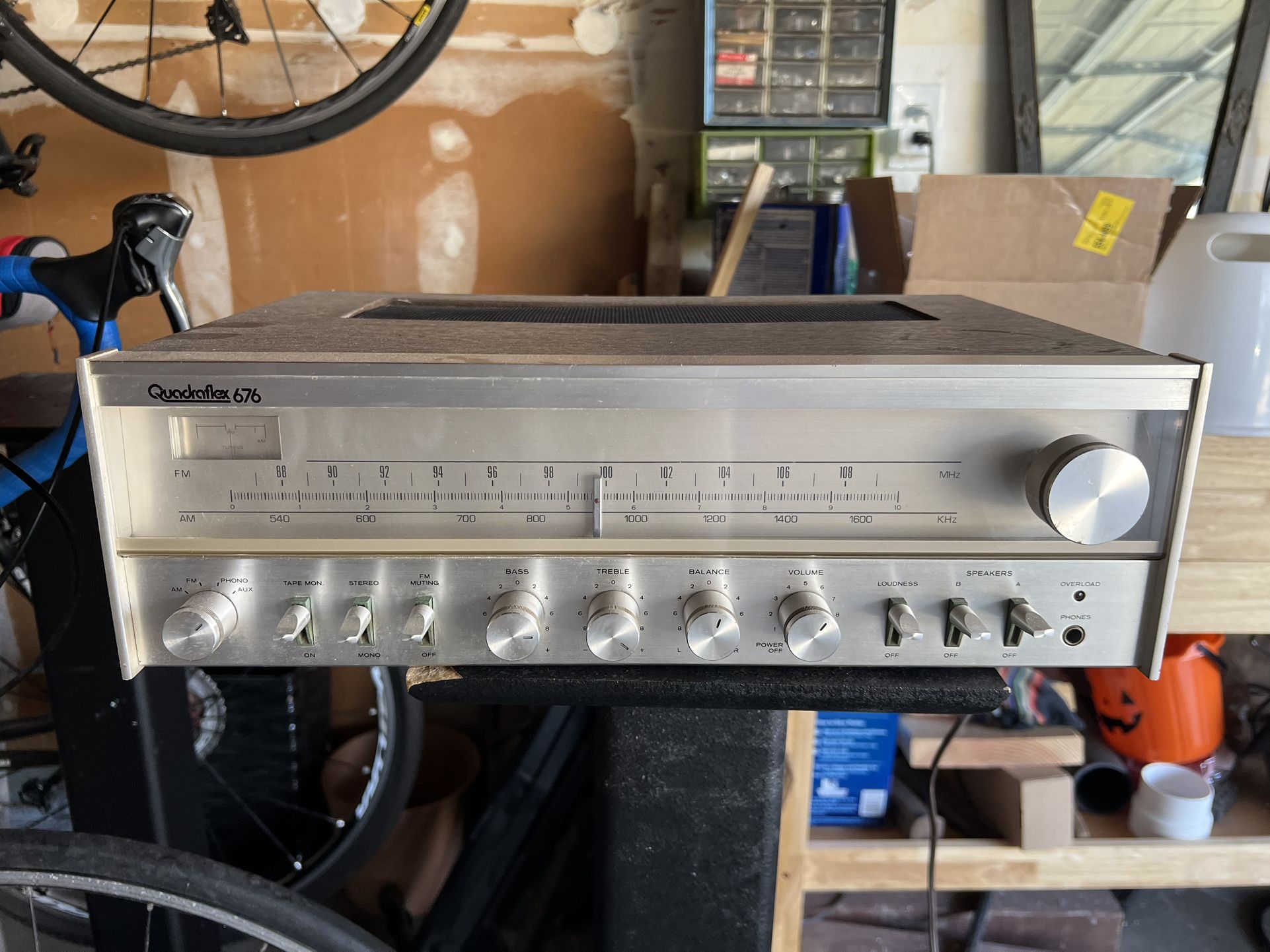 Quadraflex 676 Vintage Stereo Receiver With Phono