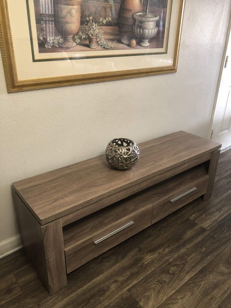 Like New 60 " Tv Stand