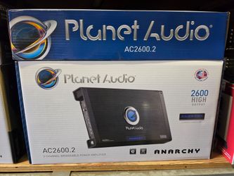 2700 WATT BASS AMPLIFIER NEW