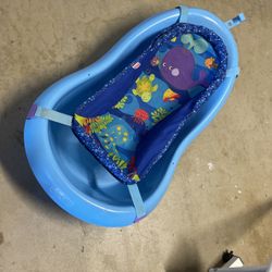 Baby Bath Tub With Sling