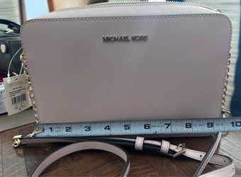NWT Michael Kors Crossbody Bag (Pink)