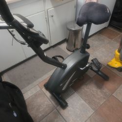 ELITE FITNESS BIKE