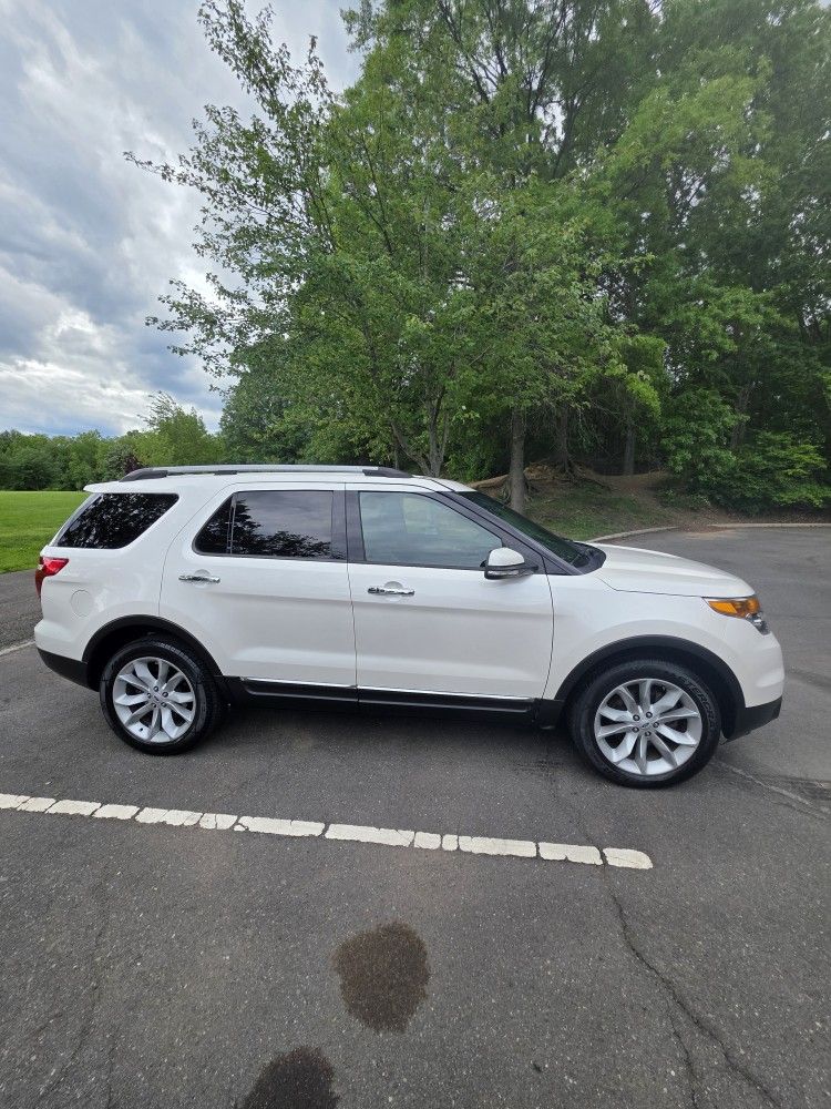 2013 Ford Explorer
