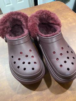 Fur-Lined Clogs Burgundy Slip-On Shoes