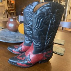 Vintage Red And Black “Fling’s” Cowboy Boots. Labeled Size 8 But Fits Like A 7.5 Women’s Shoe Size 
