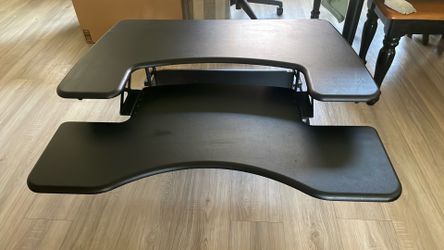 Stand-Alone Standing Desk