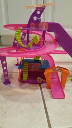 Poll Pocket Race to the Mall Track