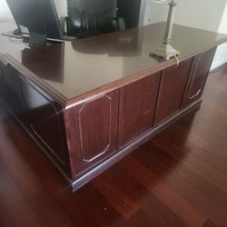 Cherry Wood L-Shaped Business Desk