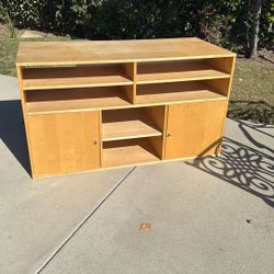 free TV stand 1st come curb side 