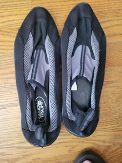 Water shoes