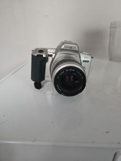 Minolta Stsi camera