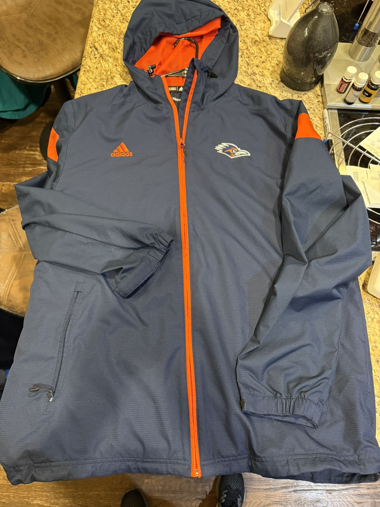 Mens Adidas Blue and Orange UTSA Jacket SZ MEDIUM
