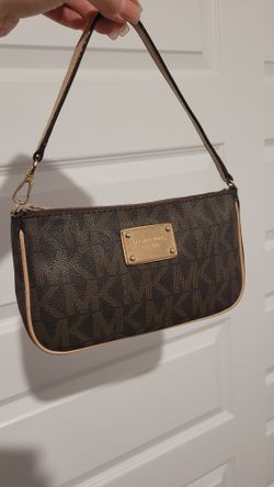 Michael Kors Wristlet Clutch Mini Purse