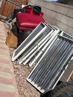 Fluorescent Light Fixture Lot