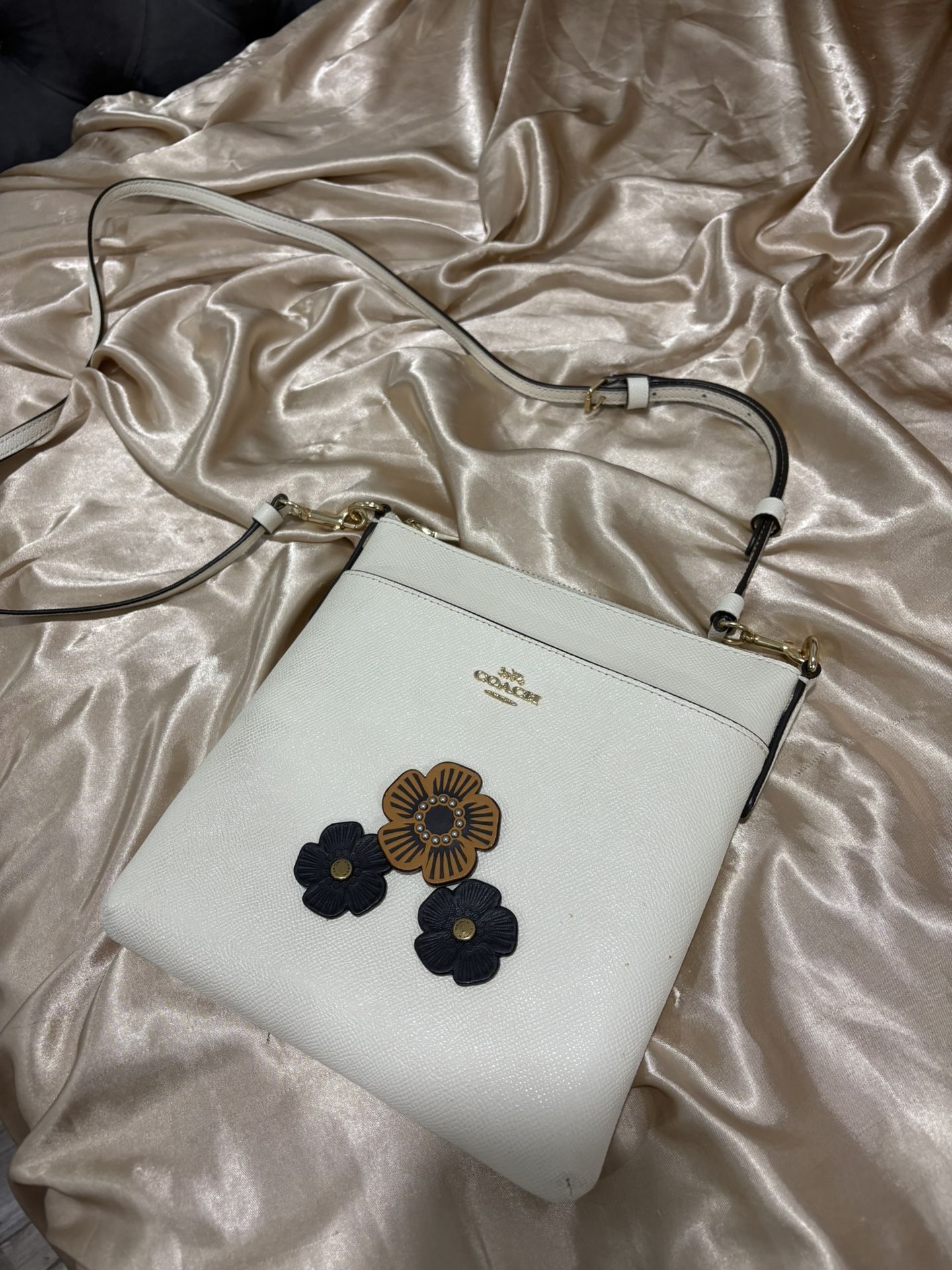 Coach Kit Crossbody bag