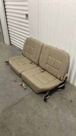 Toyota lancruiser third Row seat