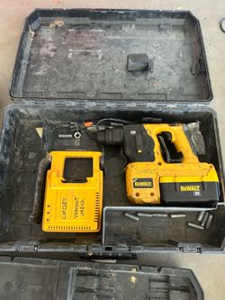 Dewalt roto hammer drill