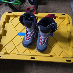 Lamar Delta Snow Boots Size 5