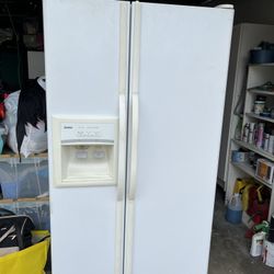 Side by side Refrigerator $200 