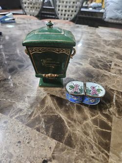 Thomas Kinkade Lamplight Bridge Musical Trinket Box & Vintage Small Enamel Box