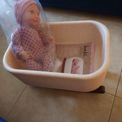 BABI BASSINET & DOLL PLAY TOY'S 