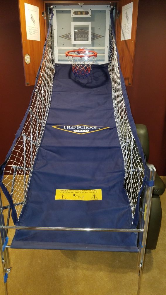 Old school indoor basketball