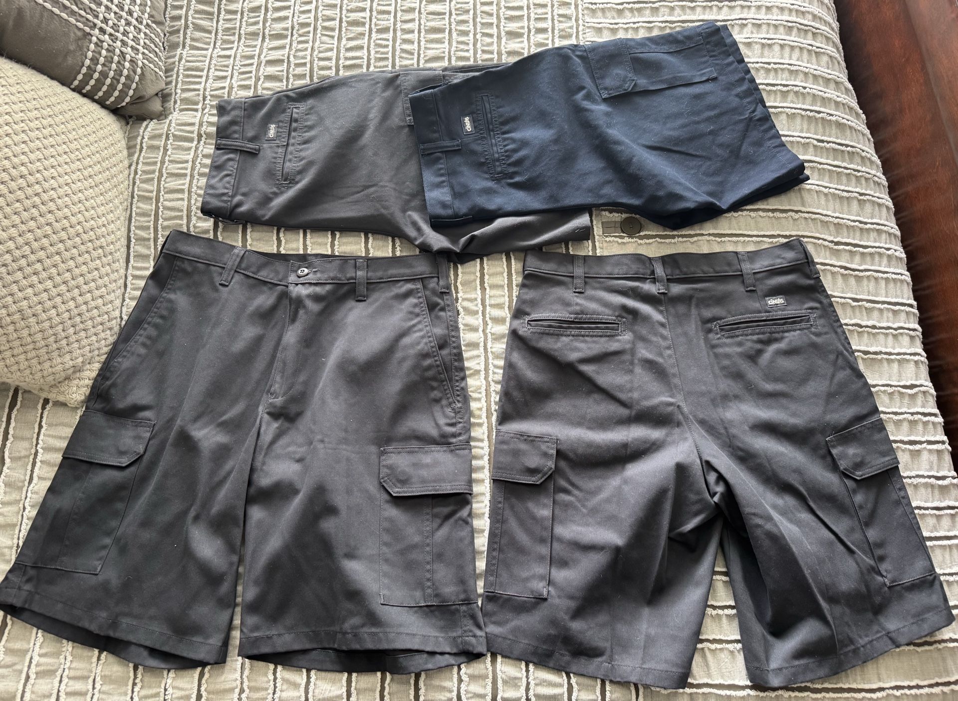 Cintas Comfort Flex Work Shorts size 33