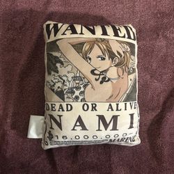Bounty Pillow : Nami Edition