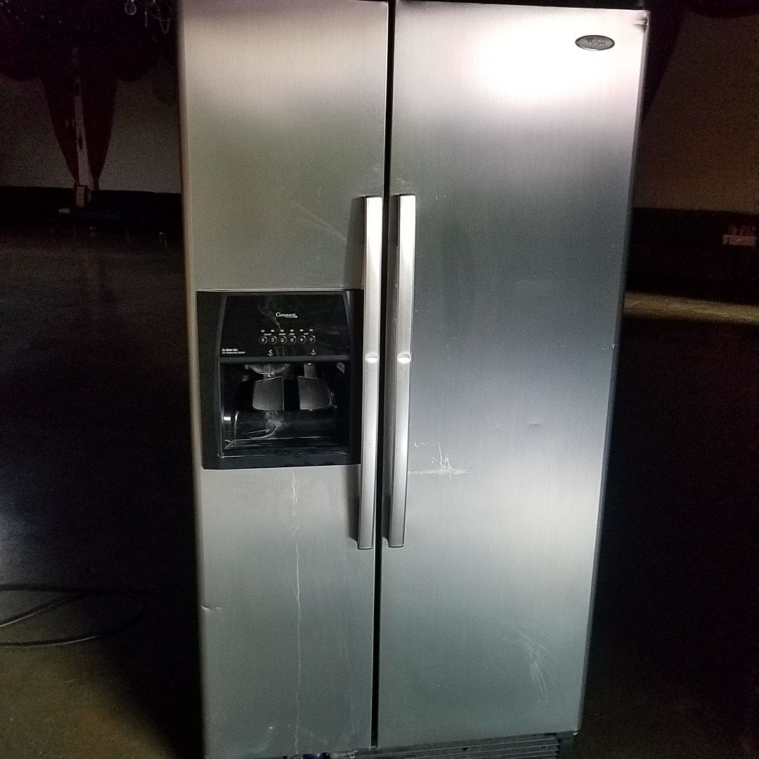 WHIRLPOOL CONQUEST REFRIGERATOR FRIDGE for Sale in Lakewood, CA OfferUp