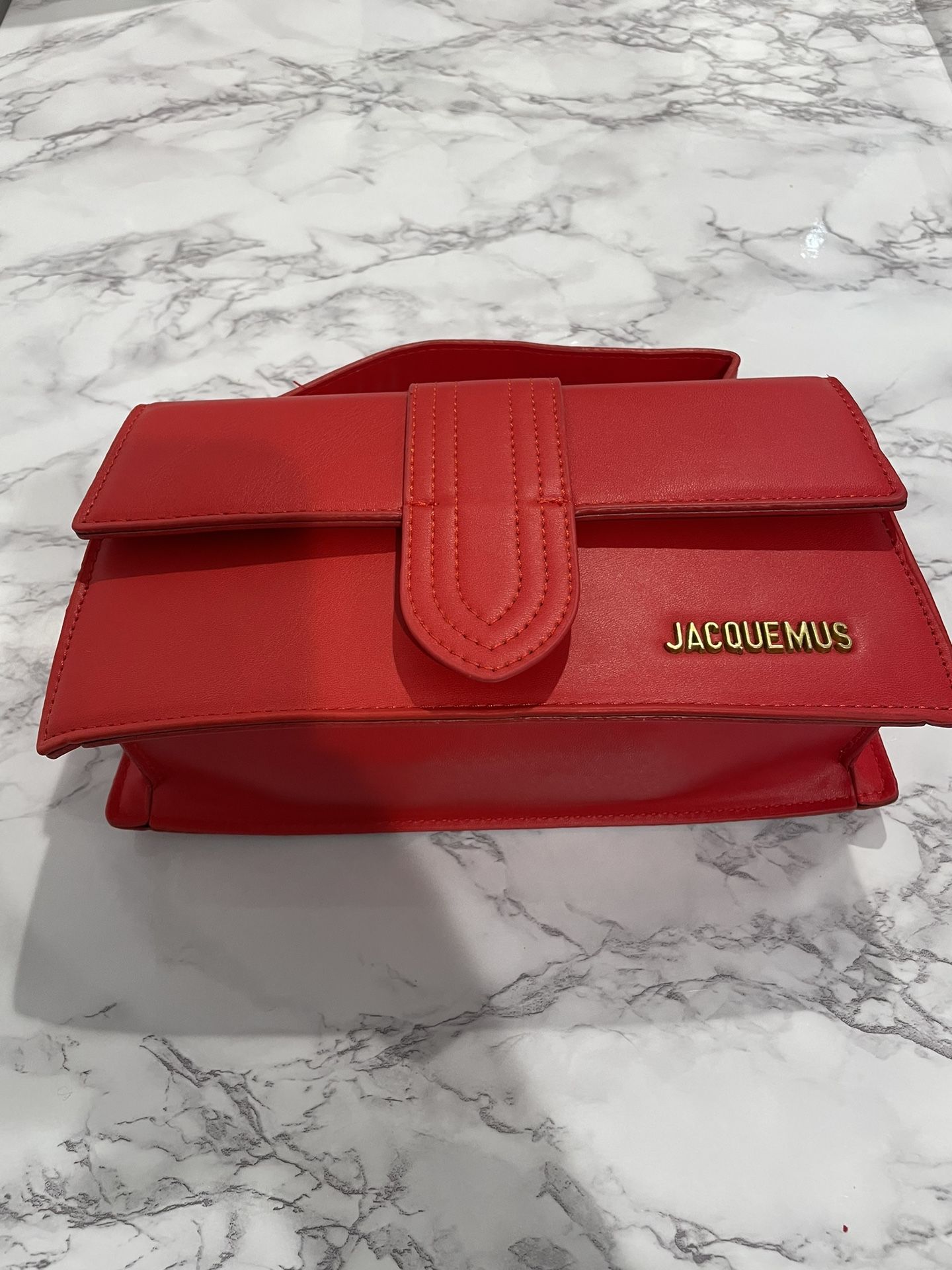 Jacquemus Women's Red Leather Bag – Elegant & Chic