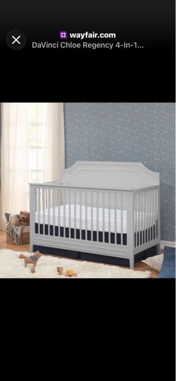 DaVinci Chloe Regency 4-in-1 Convertible Crib