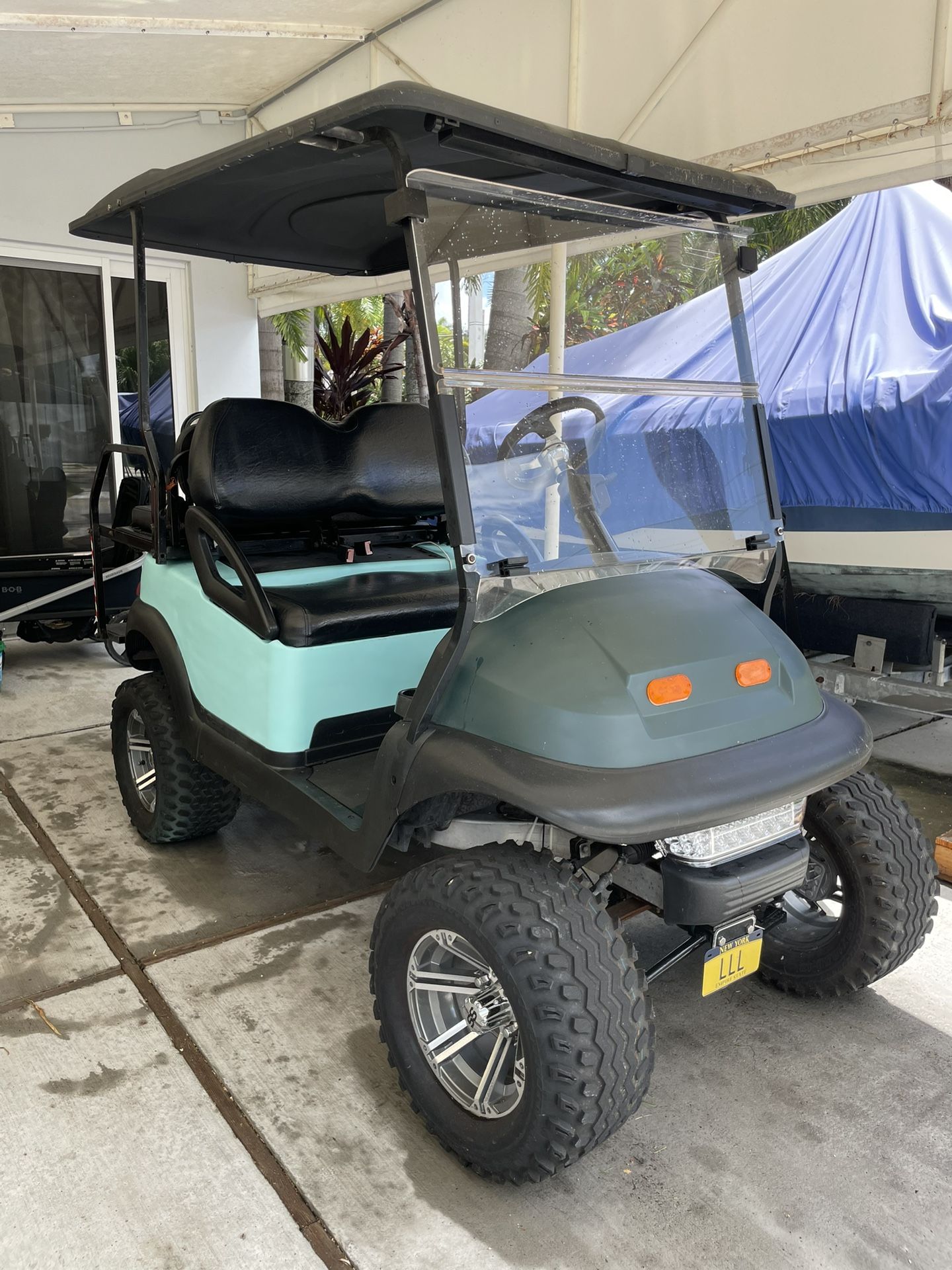 2011 Club Car Precedent