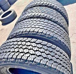 265 70 17 Goodyear tires Con 80% de Vida Las 4